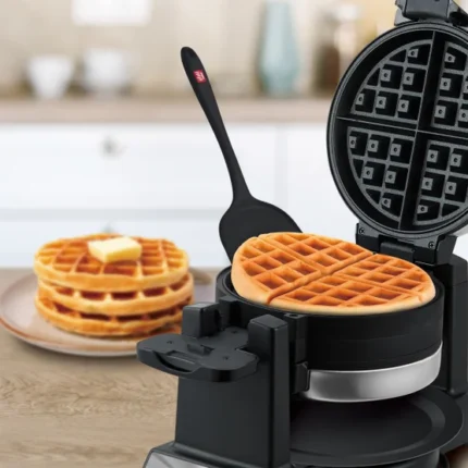 Salton Rotating Double Belgian Waffle Maker
